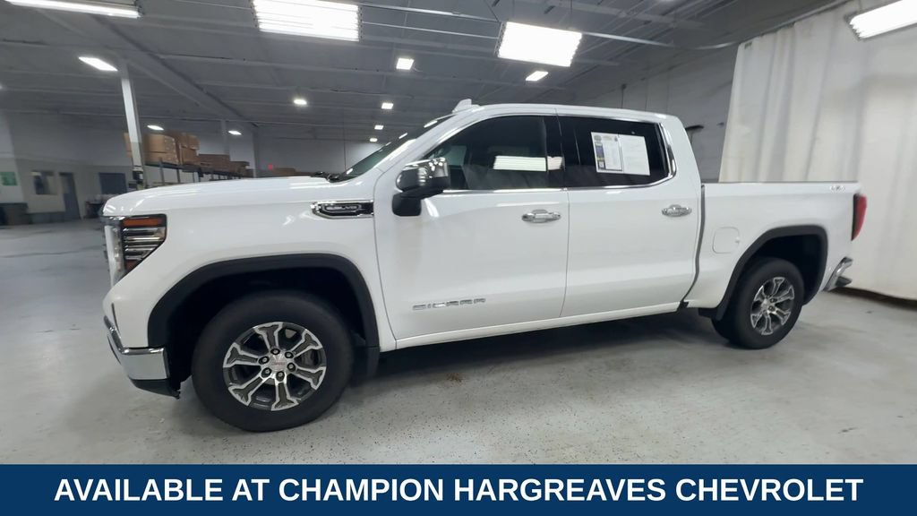 Used 2025 GMC Sierra 1500 SLT AWD/4WD image 6