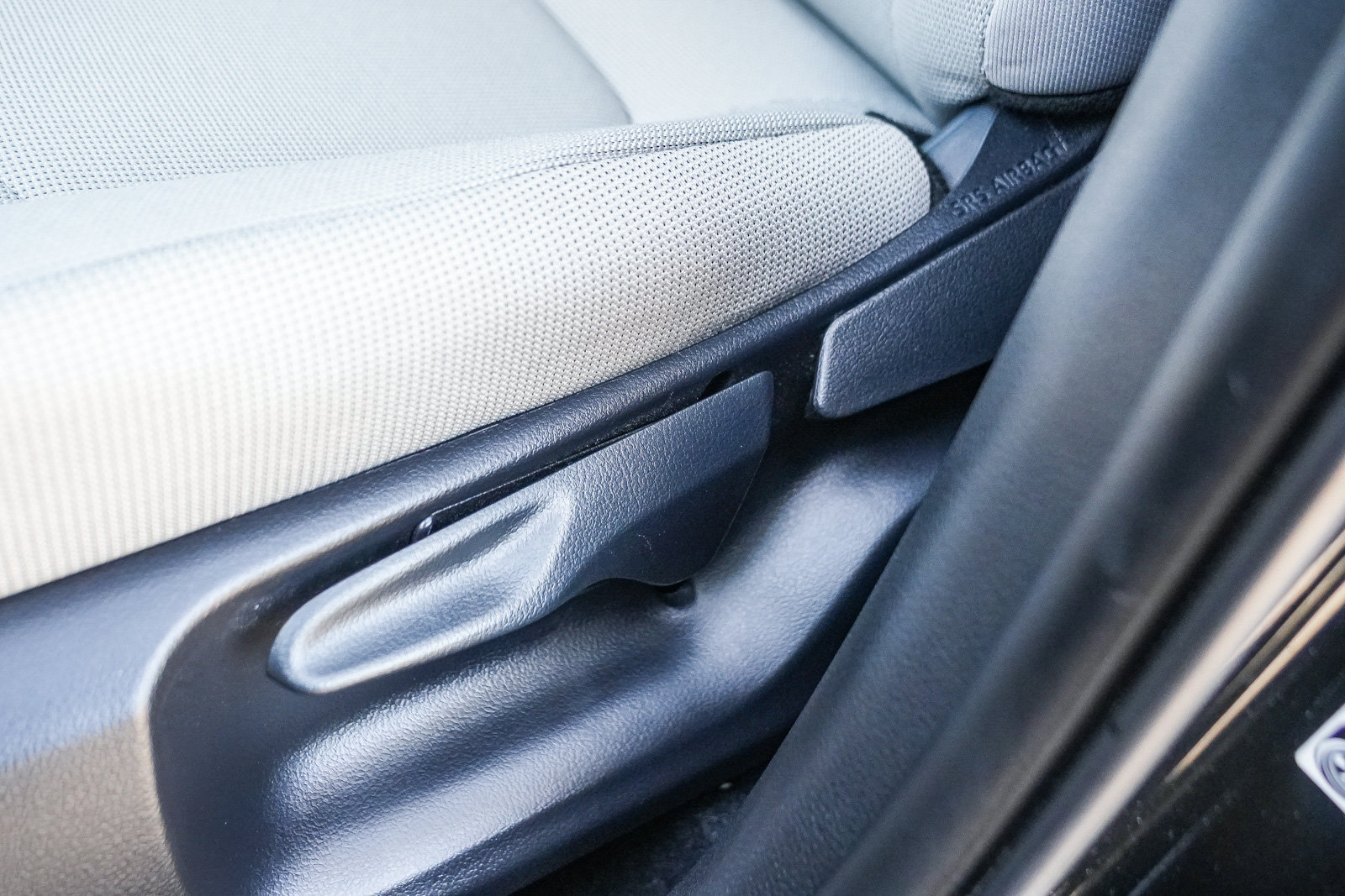 Certified 2025 Toyota Corolla Cross L FWD image 21