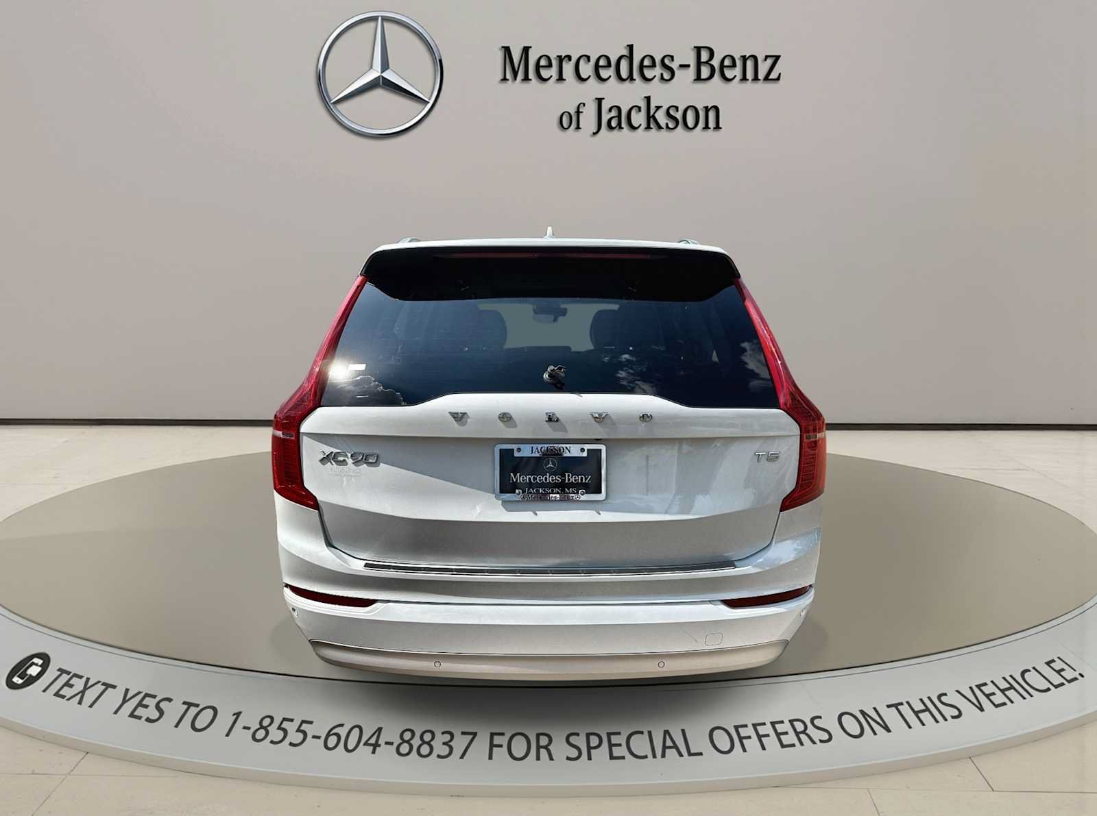 Used 2022 Volvo XC90 T5 Momentum w/ Climate Package FWD image 7