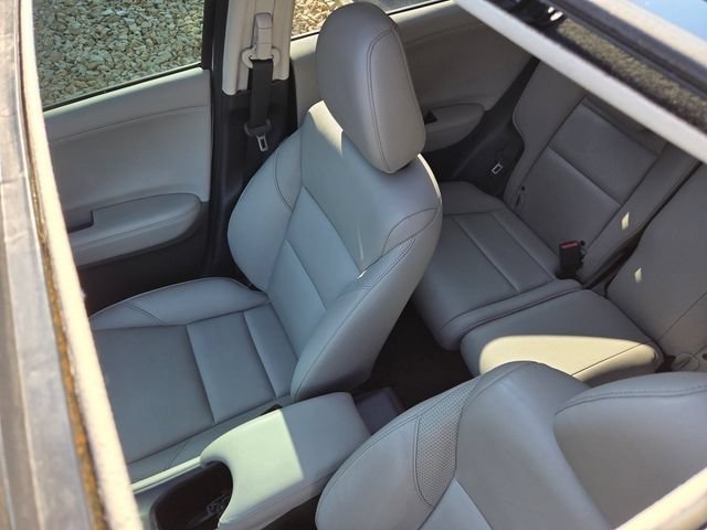 Used 2018 Honda HR-V EX-L image 11