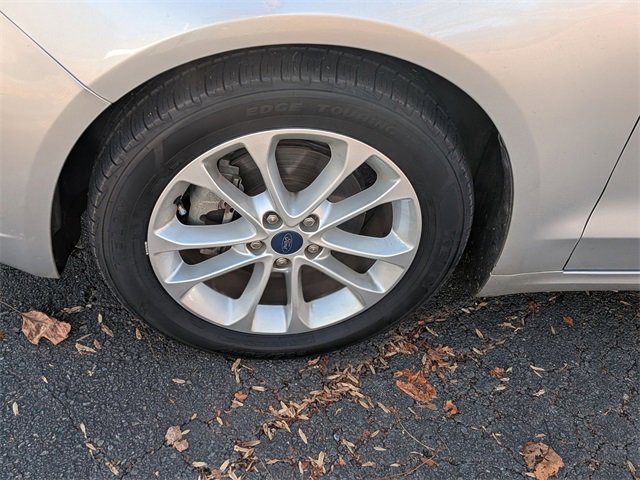 Used 2019 Ford Fusion SE image 10