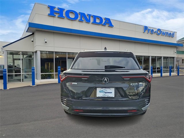 Used 2024 Acura ZDX A-Spec image 5