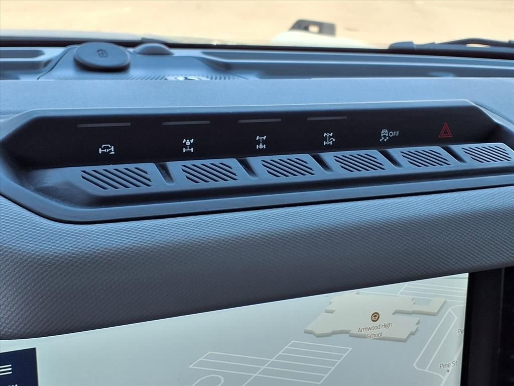 Used 2023 Ford Bronco Badlands w/ Sasquatch Package image 32