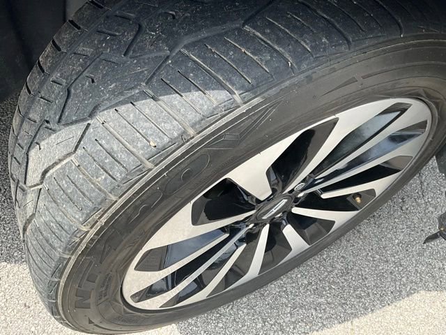 Used 2024 Lincoln Navigator L Reserve AWD/4WD image 10