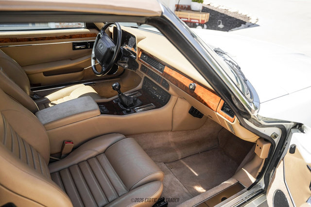 Used 1993 Jaguar XJS 4.0 Convertible RWD image 46