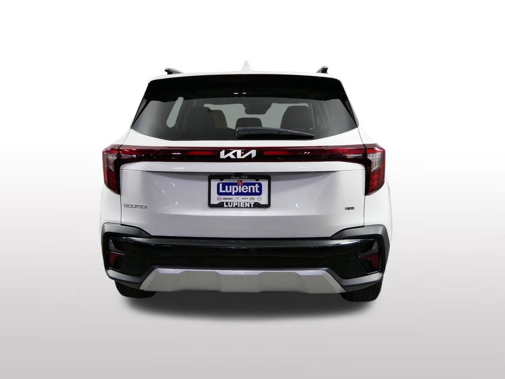 Certified 2024 Kia Seltos EX AWD/4WD image 10