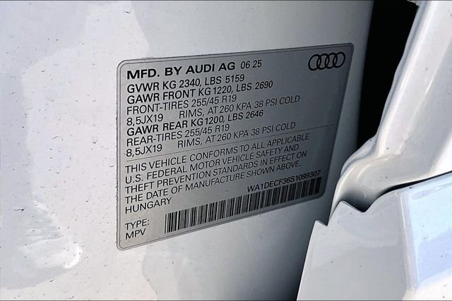 New 2025 Audi Q3 2.0T Premium AWD/4WD image 13