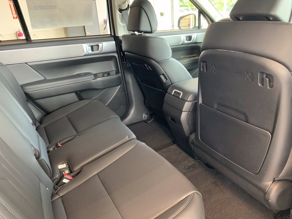 New 2027 Hyundai Santa Fe SEL AWD/4WD image 17