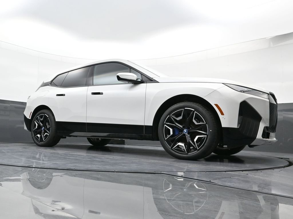 New 2025 BMW iX xDrive50 image 23