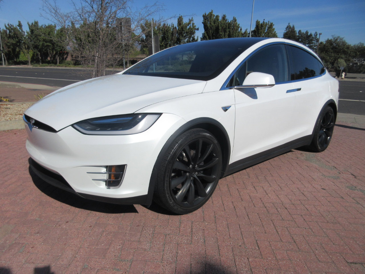 Used 2016 Tesla Model X 90D