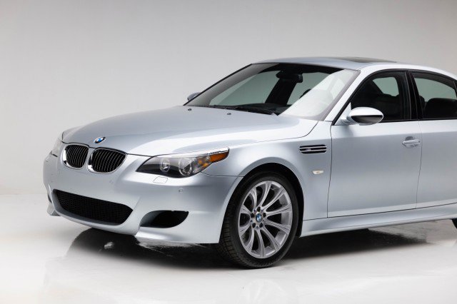 Used 2006 BMW M5 image 29