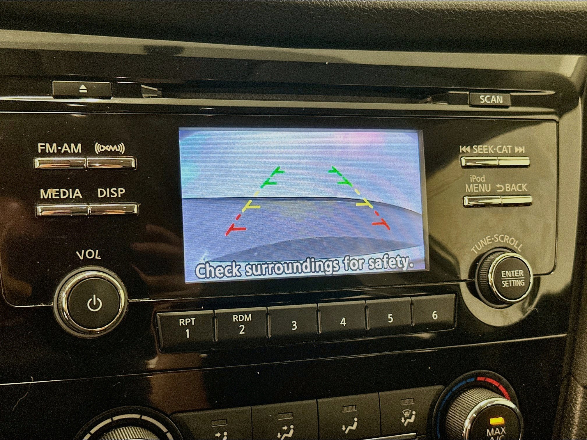 Used 2017 Nissan Rogue S AWD/4WD image 22
