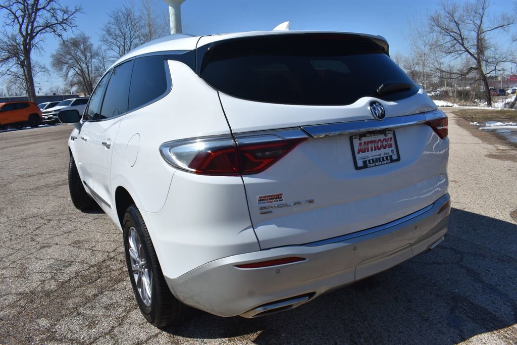 Used 2024 Buick Enclave Premium AWD/4WD image 5