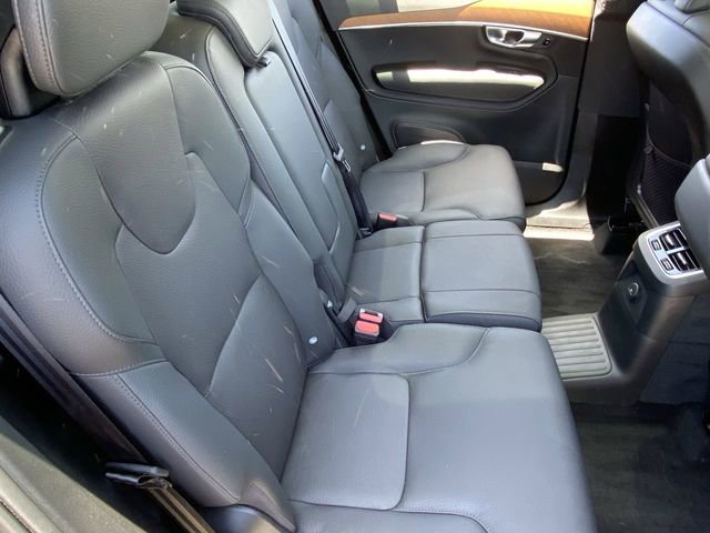 Certified 2025 Volvo XC90 T8 Plus w/ Protection Package Premier image 14
