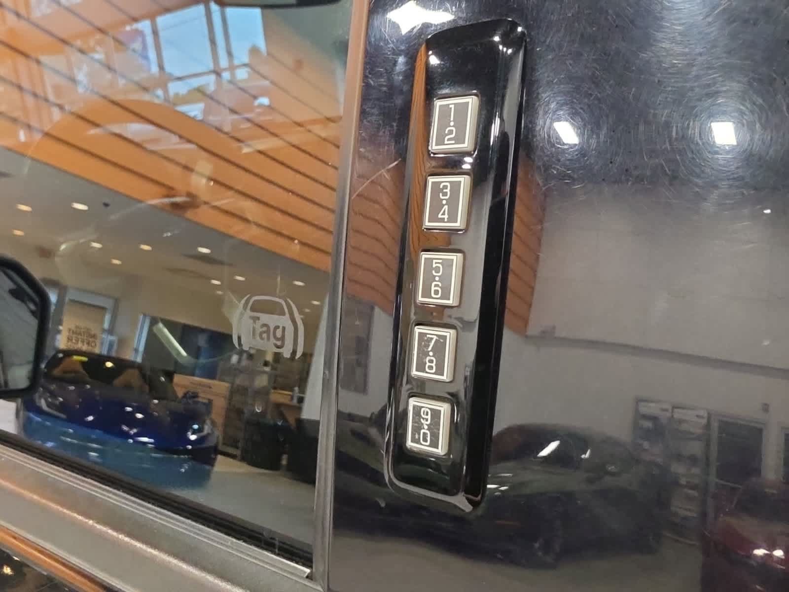 Used 2020 Ford F150 Lariat w/ Equipment Group 502A Luxury AWD/4WD image 17