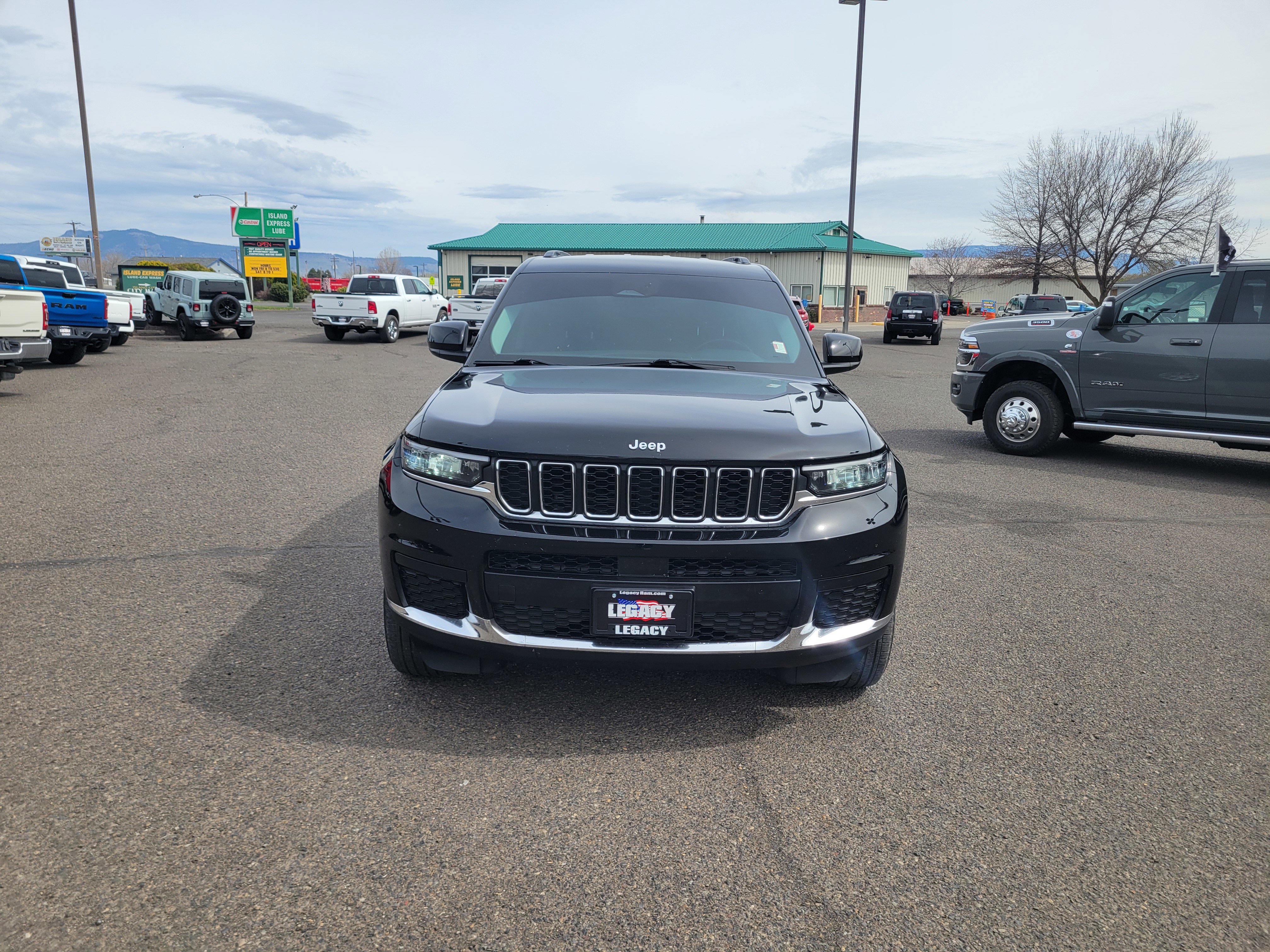 Used 2022 Jeep Grand Cherokee L Laredo w/ Luxury Tech Group I image 16