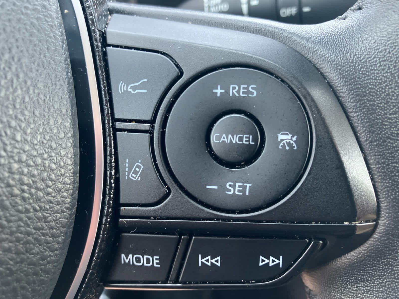 Certified 2020 Toyota RAV4 Limited AWD/4WD image 20