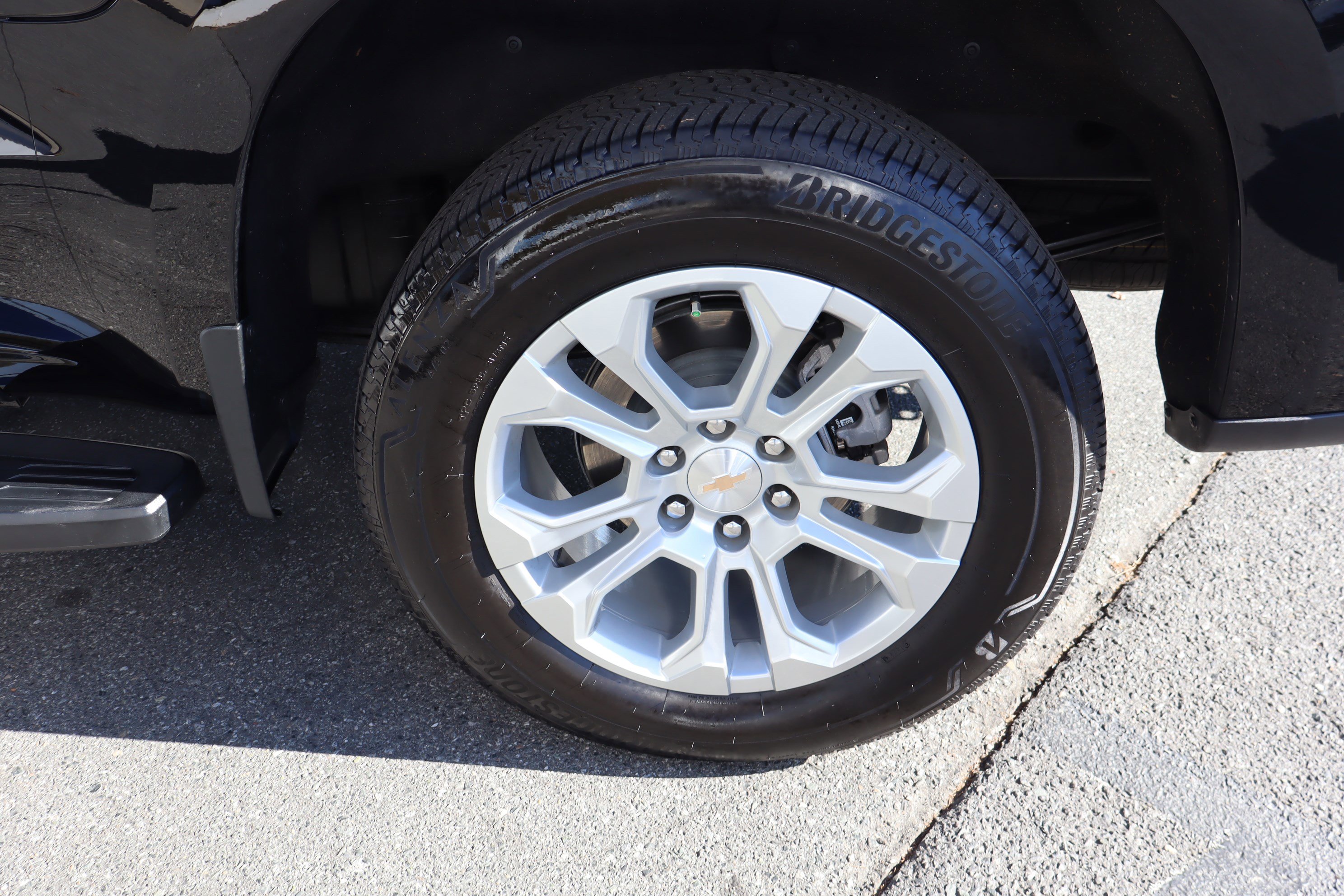 Used 2024 Chevrolet Silverado 1500 LTZ w/ Technology Package image 41