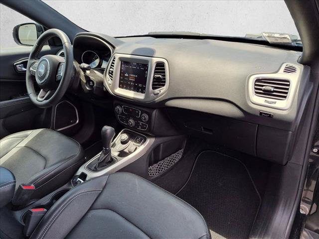 Used 2021 Jeep Compass Latitude w/ Sun and Sound Group AWD/4WD image 23