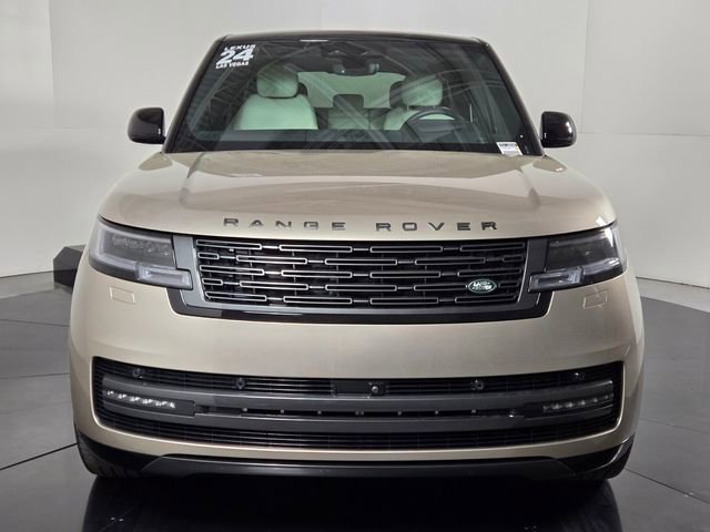 Used 2024 Land Rover Range Rover SE image 8