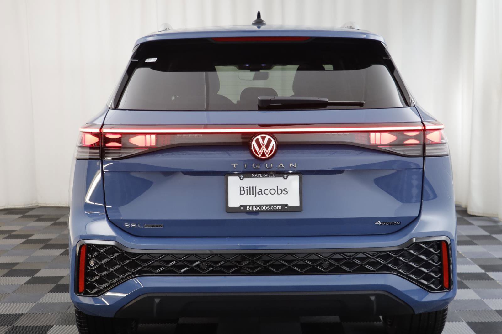 New 2026 Volkswagen Tiguan SEL R-Line image 18