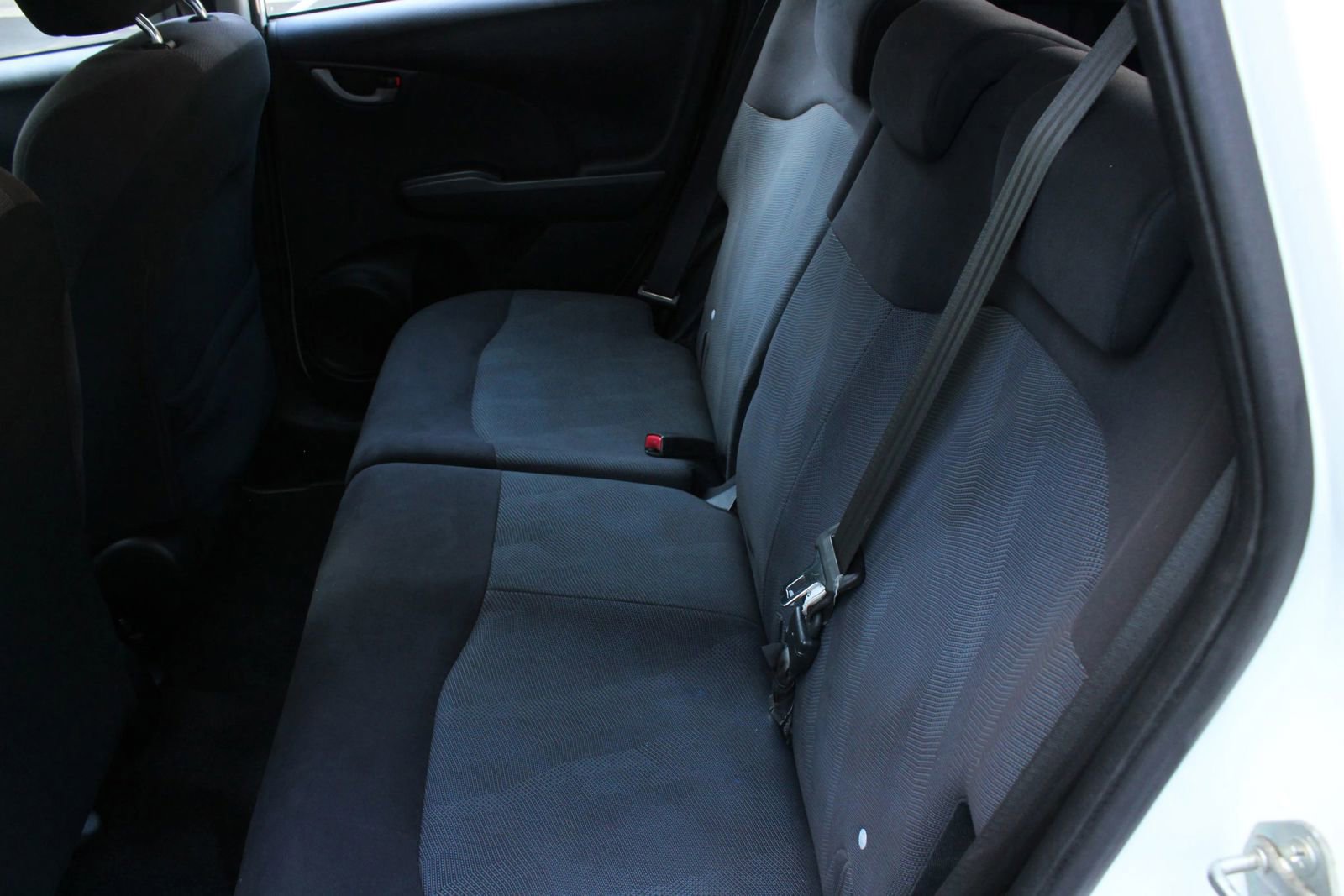 Used 2010 Honda Fit Sport image 17
