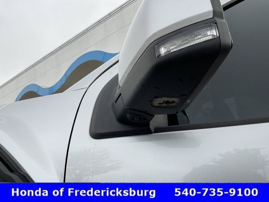 Used 2018 Ford F150 Raptor w/ Equipment Group 802A Luxury AWD/4WD image 8