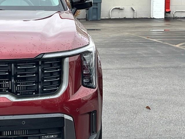 Certified 2025 Kia Sorento SX image 17