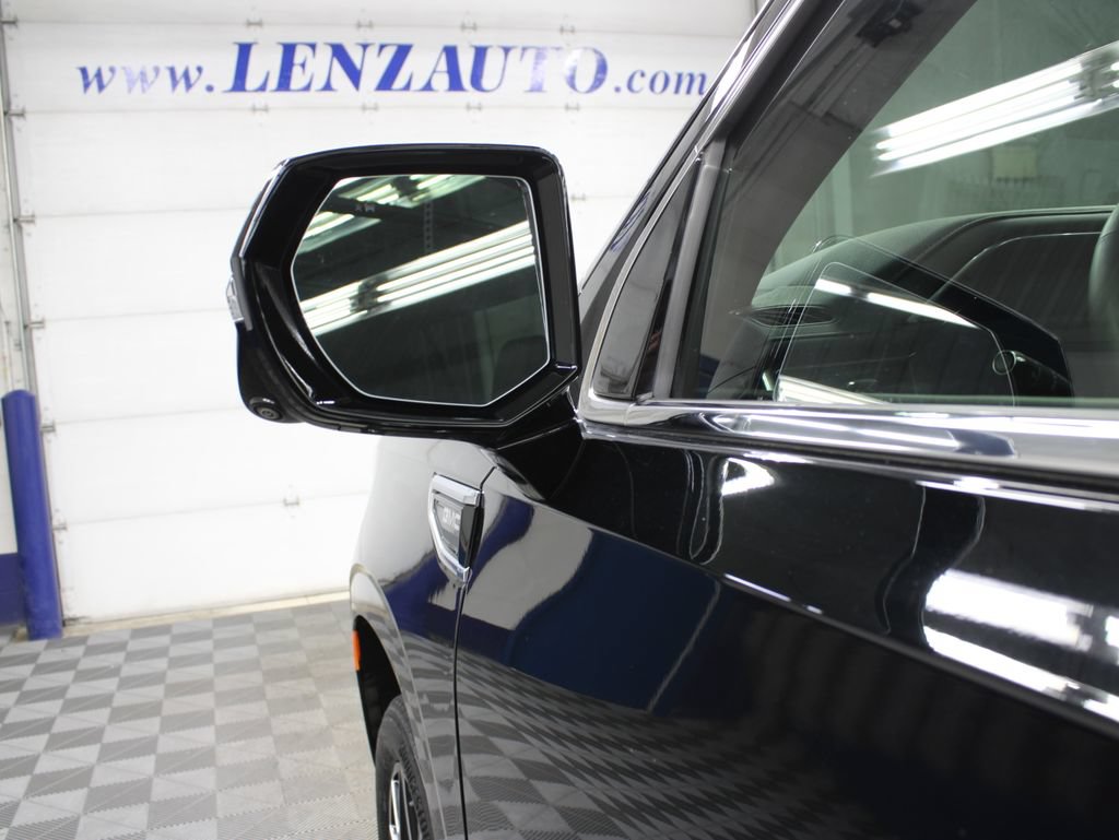 Used 2023 GMC Yukon Denali w/ LPO, Floor Liner Package AWD/4WD image 74