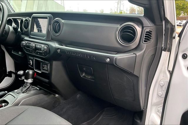 Used 2023 Jeep Wrangler Sport image 23