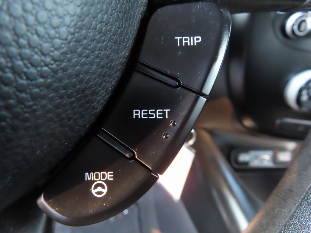 Used 2015 Kia Soul + image 22