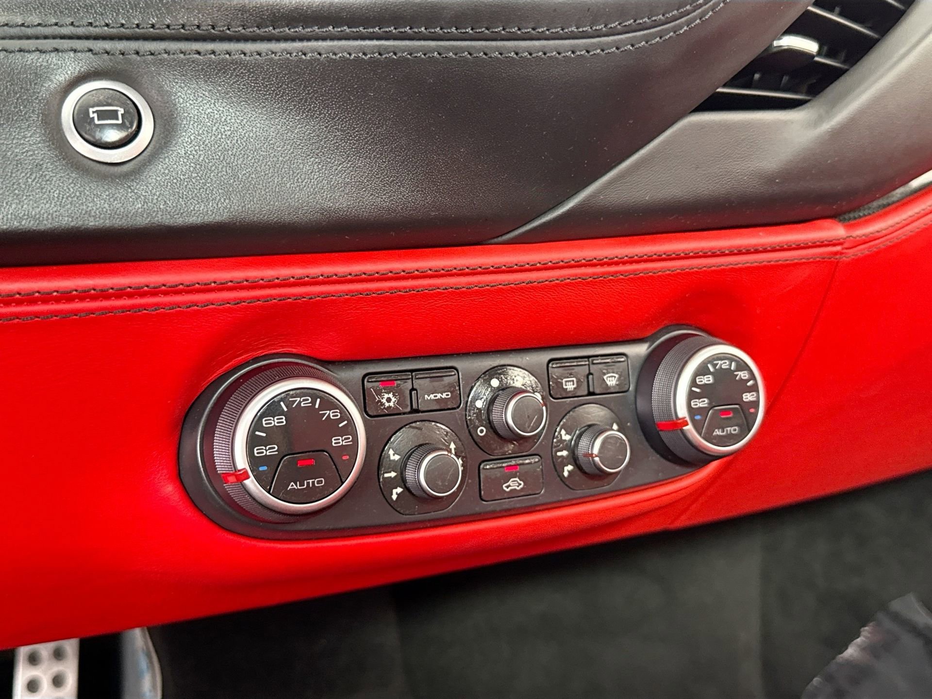Certified 2018 Ferrari 488 Spider Base image 12