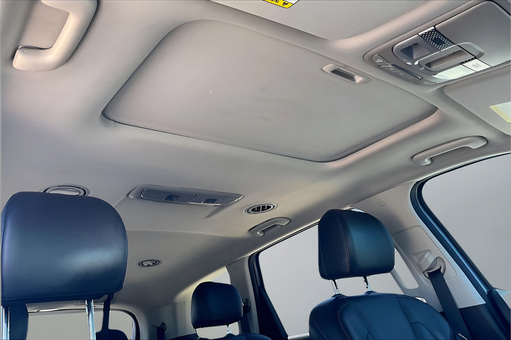 Used 2021 Kia Telluride S FWD image 28