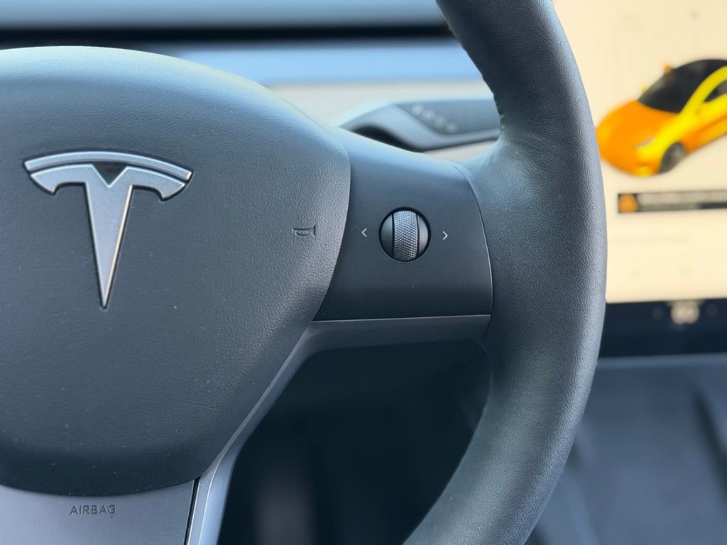 Used 2021 Tesla Model 3 Standard Range Plus image 44