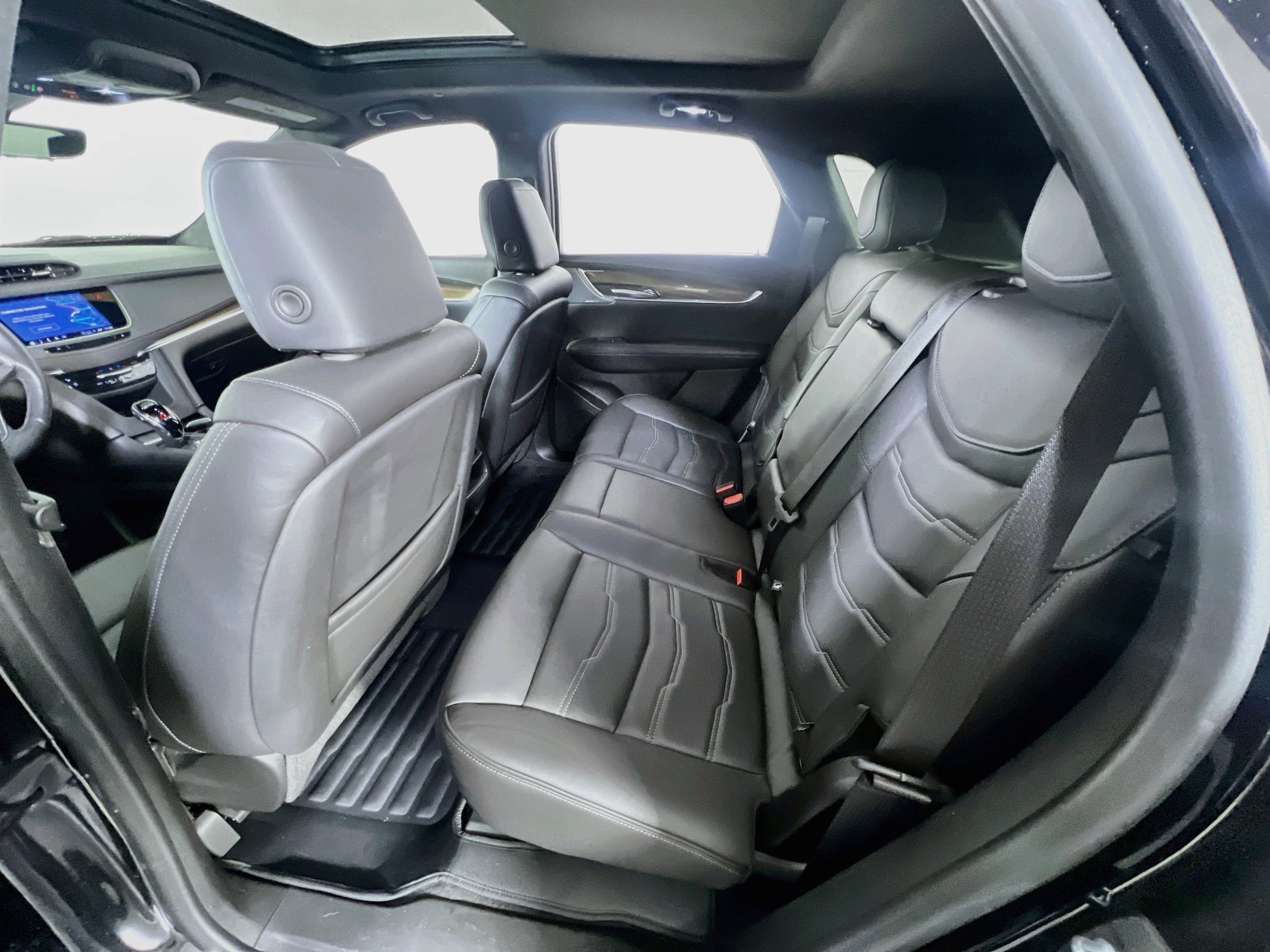 Used 2023 Cadillac XT5 Premium Luxury w/ Platinum Package AWD/4WD image 25