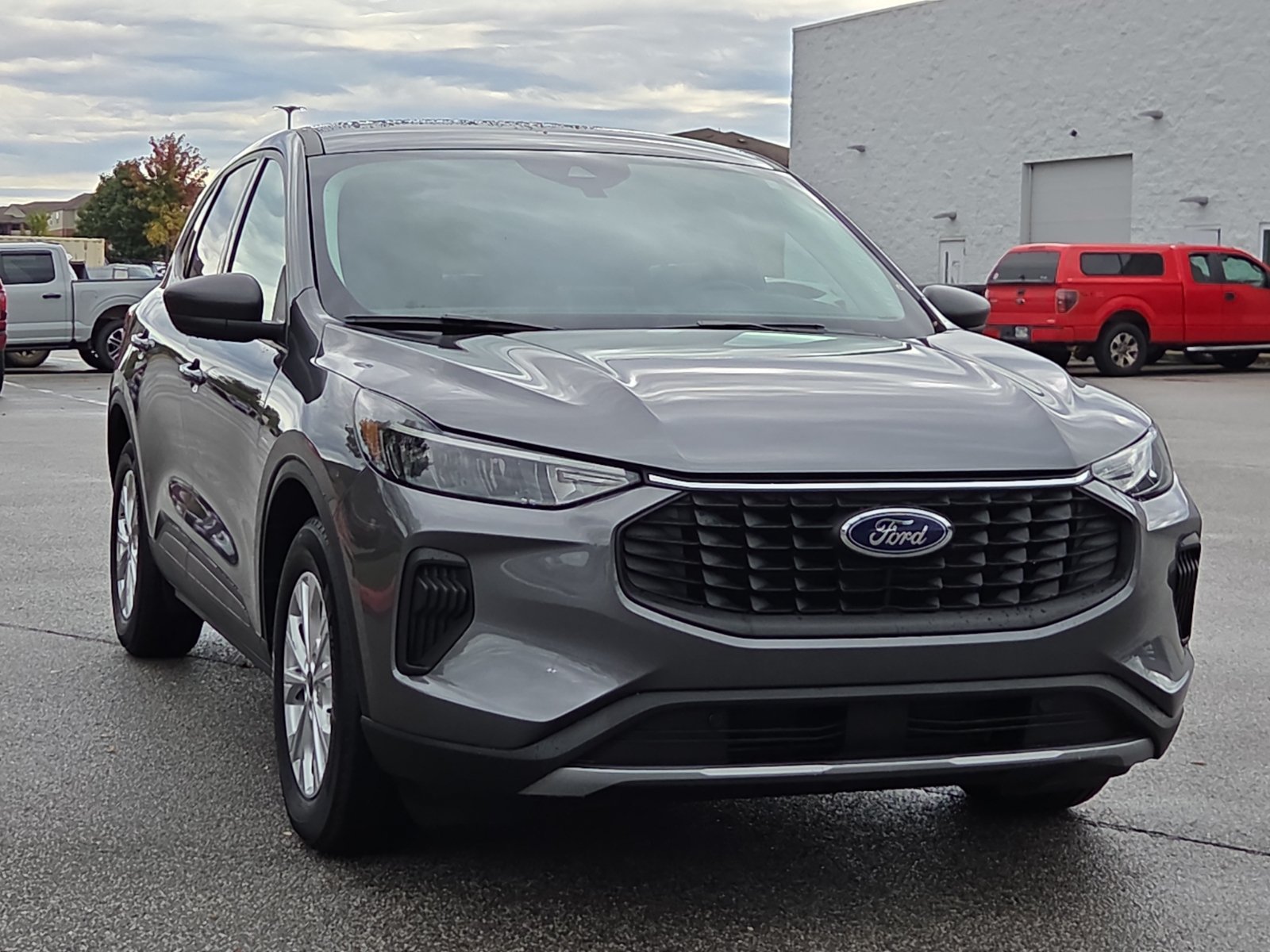 Used 2025 Ford Escape Active FWD image 1