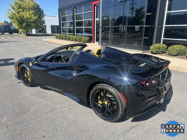 Used 2023 Ferrari F8 Tributo image 8