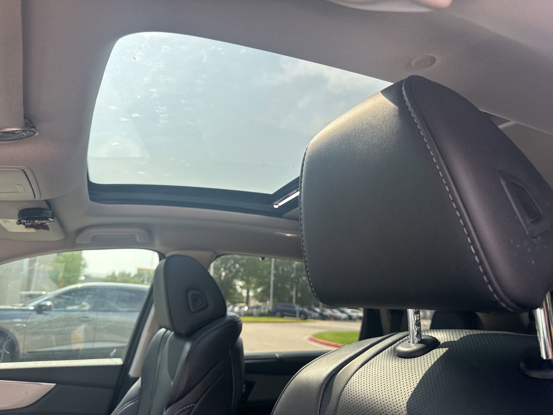 Used 2024 Acura MDX FWD w/ Technology Package image 9