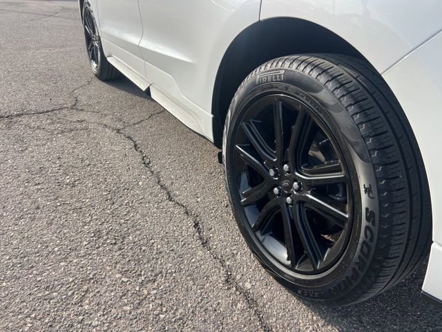 Certified 2024 Ford Edge ST-Line AWD/4WD image 24