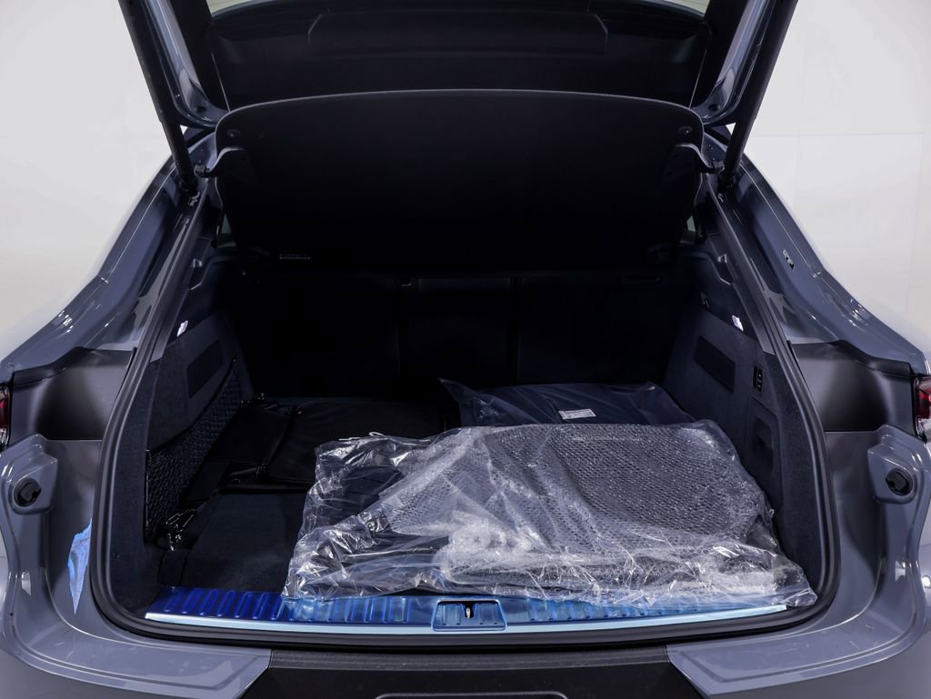 New 2026 Porsche Cayenne S image 34