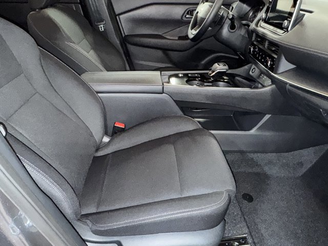 New 2026 Nissan Rogue S image 10