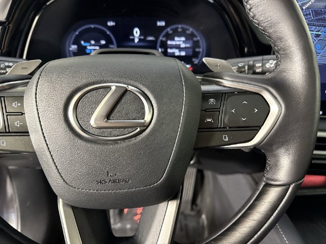 Used 2026 Lexus RX 450h AWD w/ Convenience Package image 15