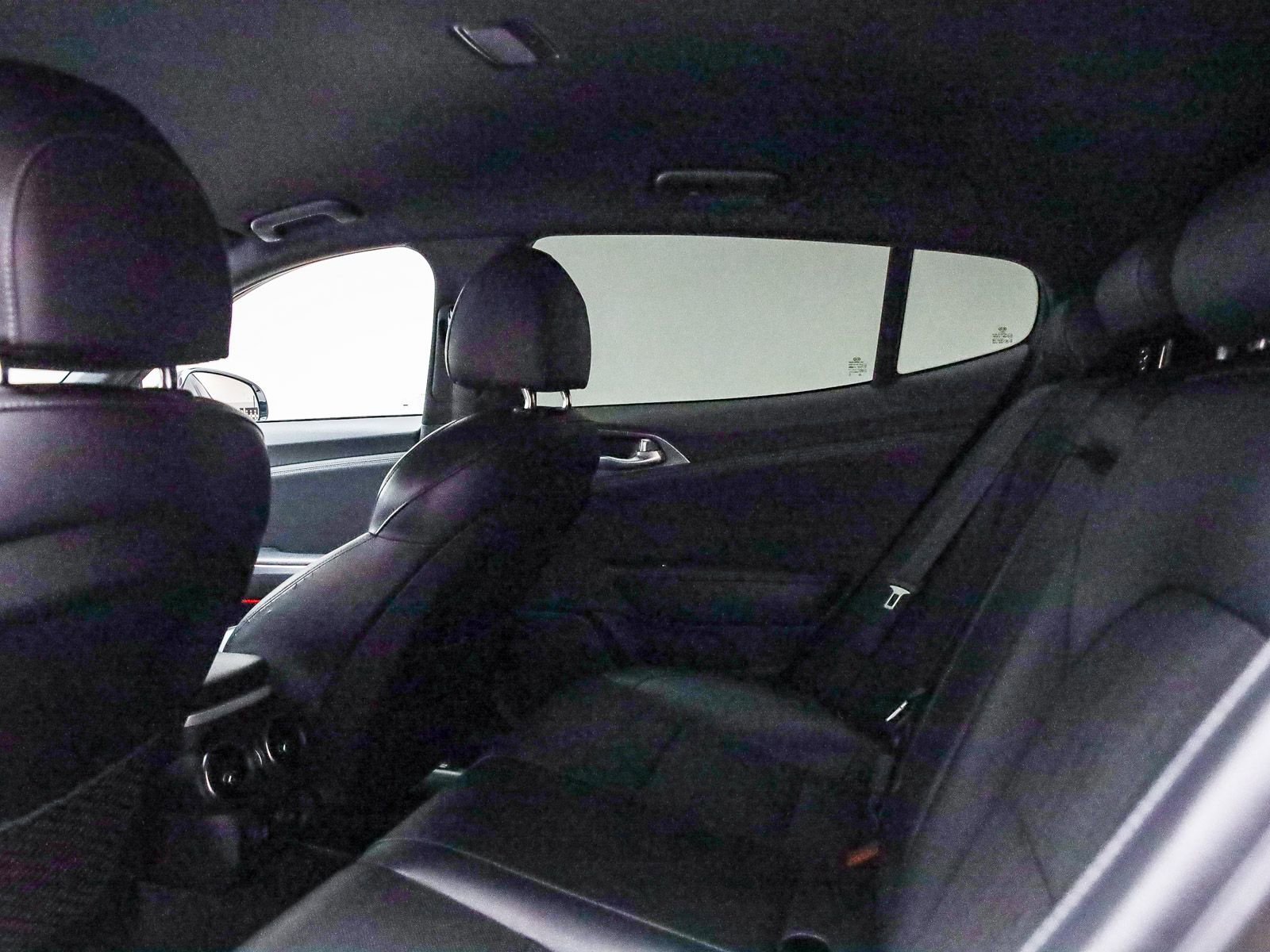 Used 2021 Kia Stinger GT image 19