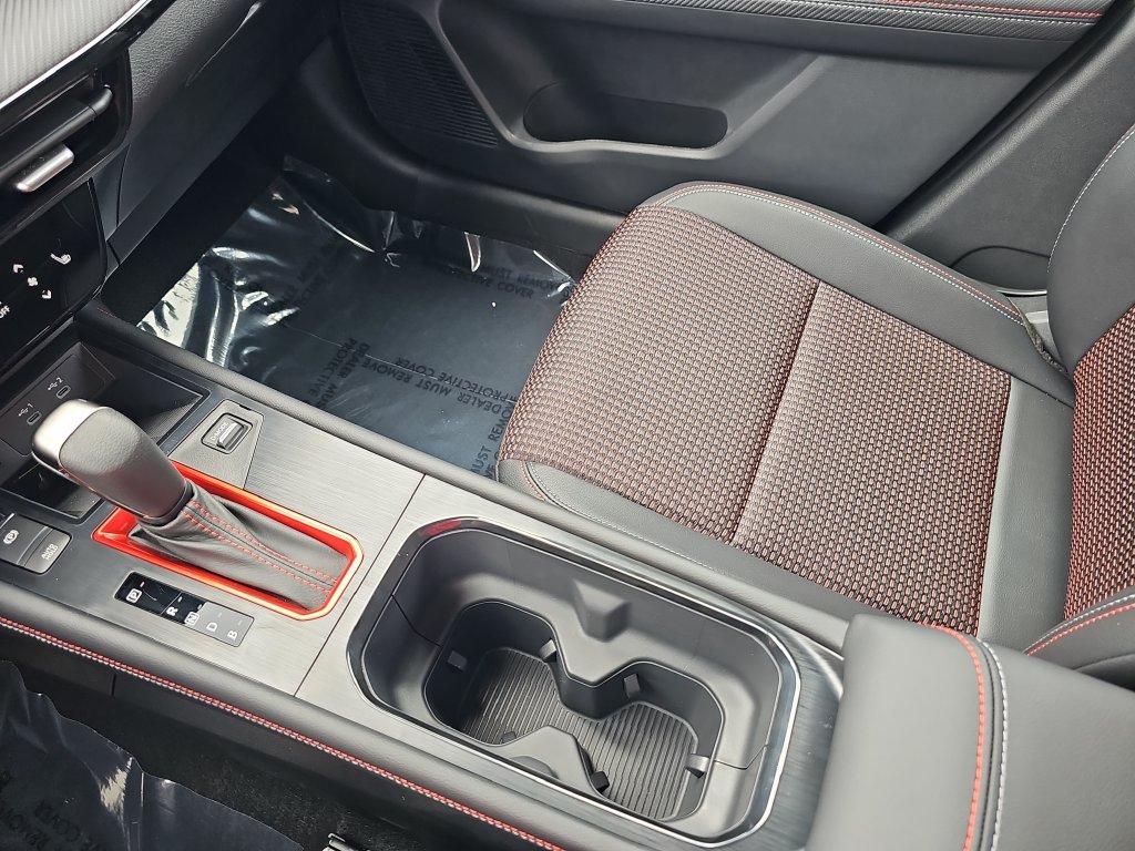 New 2027 Nissan Kicks SR w/ SR Premium Package FWD image 25