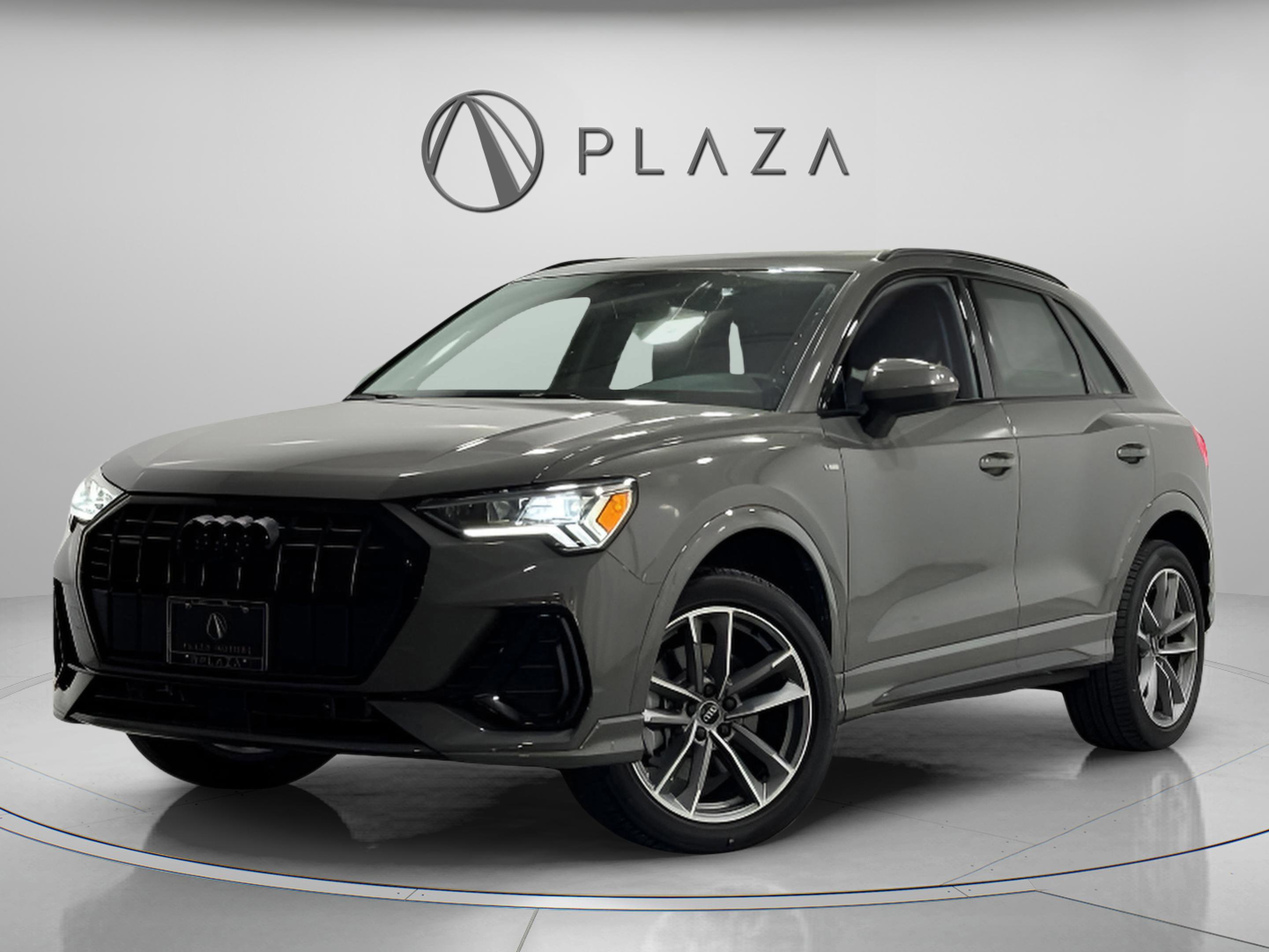 New 2025 Audi Q3 2.0T Premium