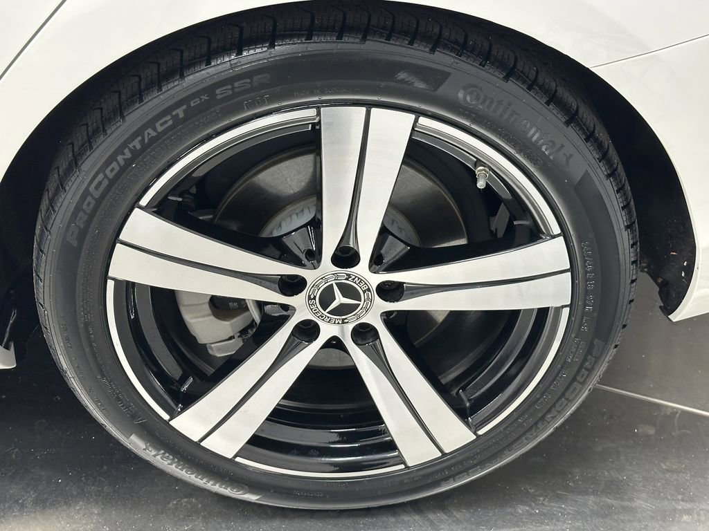 Certified 2022 Mercedes-Benz C 300 Sedan image 23