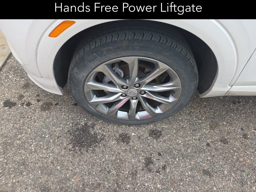 Used 2025 Buick Encore GX Avenir w/ Avenir Technology Package image 13