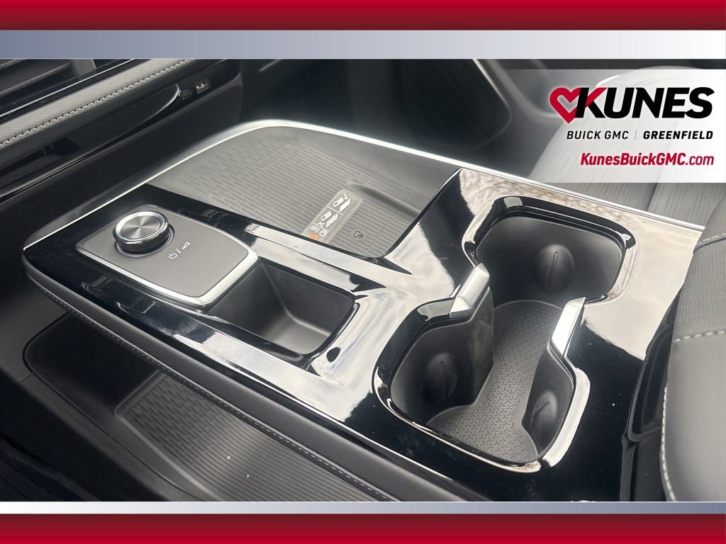 New 2026 Buick Enclave Sport Touring w/ Power Package image 28