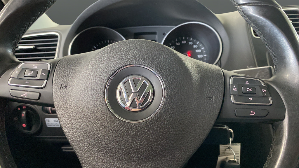 Used 2013 Volkswagen Golf TDI FWD image 15