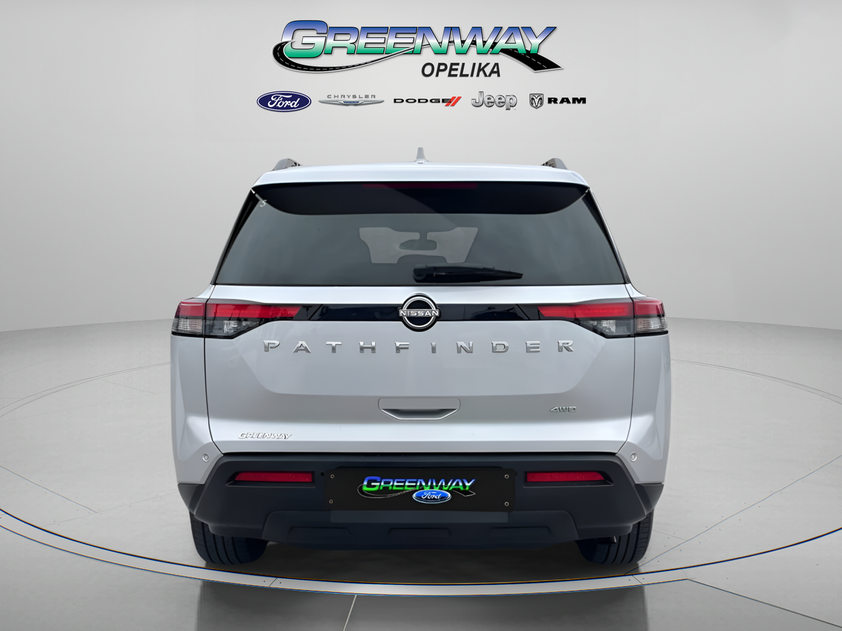 Used 2025 Nissan Pathfinder SV AWD/4WD image 4